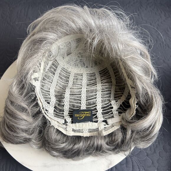 Vintage Tony of Beverly Wig Short Hair Curly Light Black Gray Adjustable Wig - Picture 7 of 7